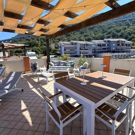 18p Casa Henricson Penthouse Sea View Pizzo (Calabria)